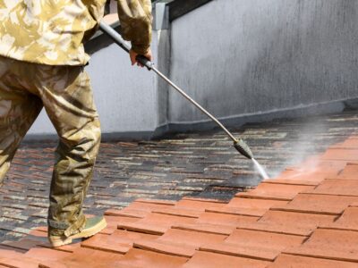 Roof Cleaning & Coating contractors near Mississauga