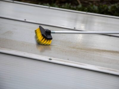 Roof Cleaning & Coating near Oshawa