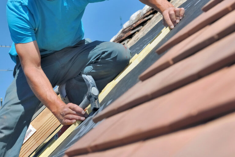 Tiled roofers near me Toronto